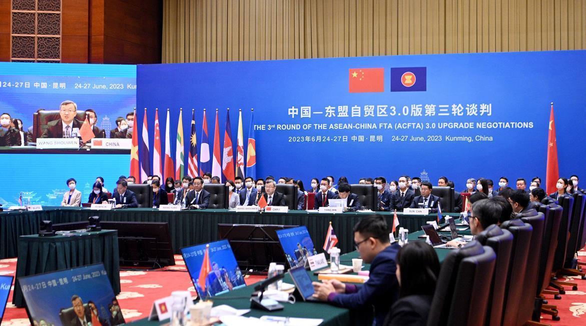 国足球员坚定决心，科技助力战胜印尼，重塑足球未来辉煌