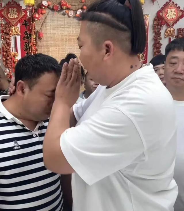 东北雨姐虚假宣传遭罚165万元，警示还是行业反思？