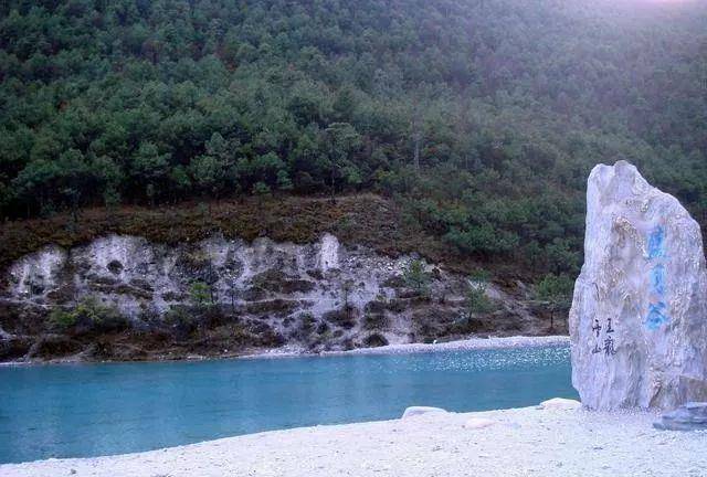上海最新商场，自然美景的探索之旅，寻找内心的宁静