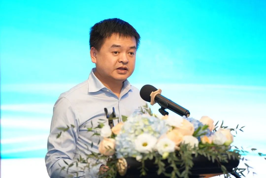 郑斌最新动态更新