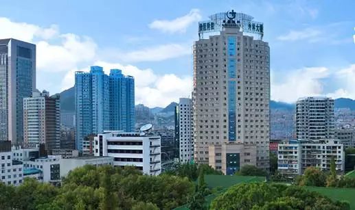 南昌三甲医院最新排名，探寻自然美景之旅，追寻内心平和宁静的旅程