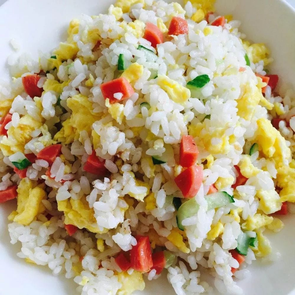 科技与生活融合下的最新式炒饭，高科技美食盛宴