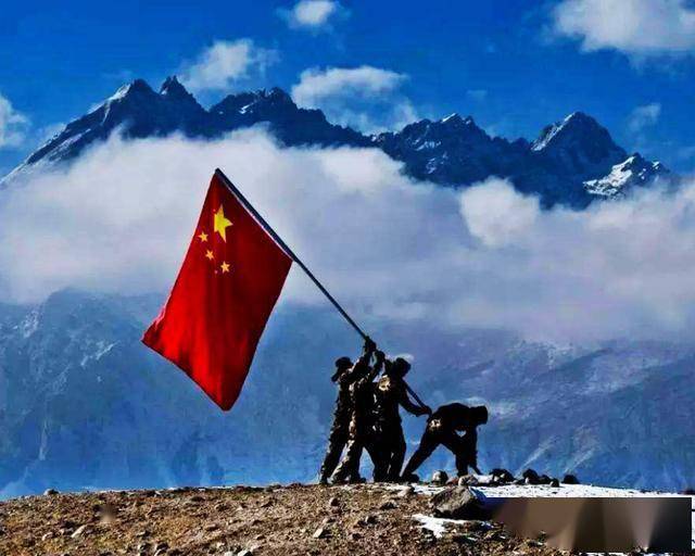 中印冲突下的内心平和之旅，自然美景的探寻之路