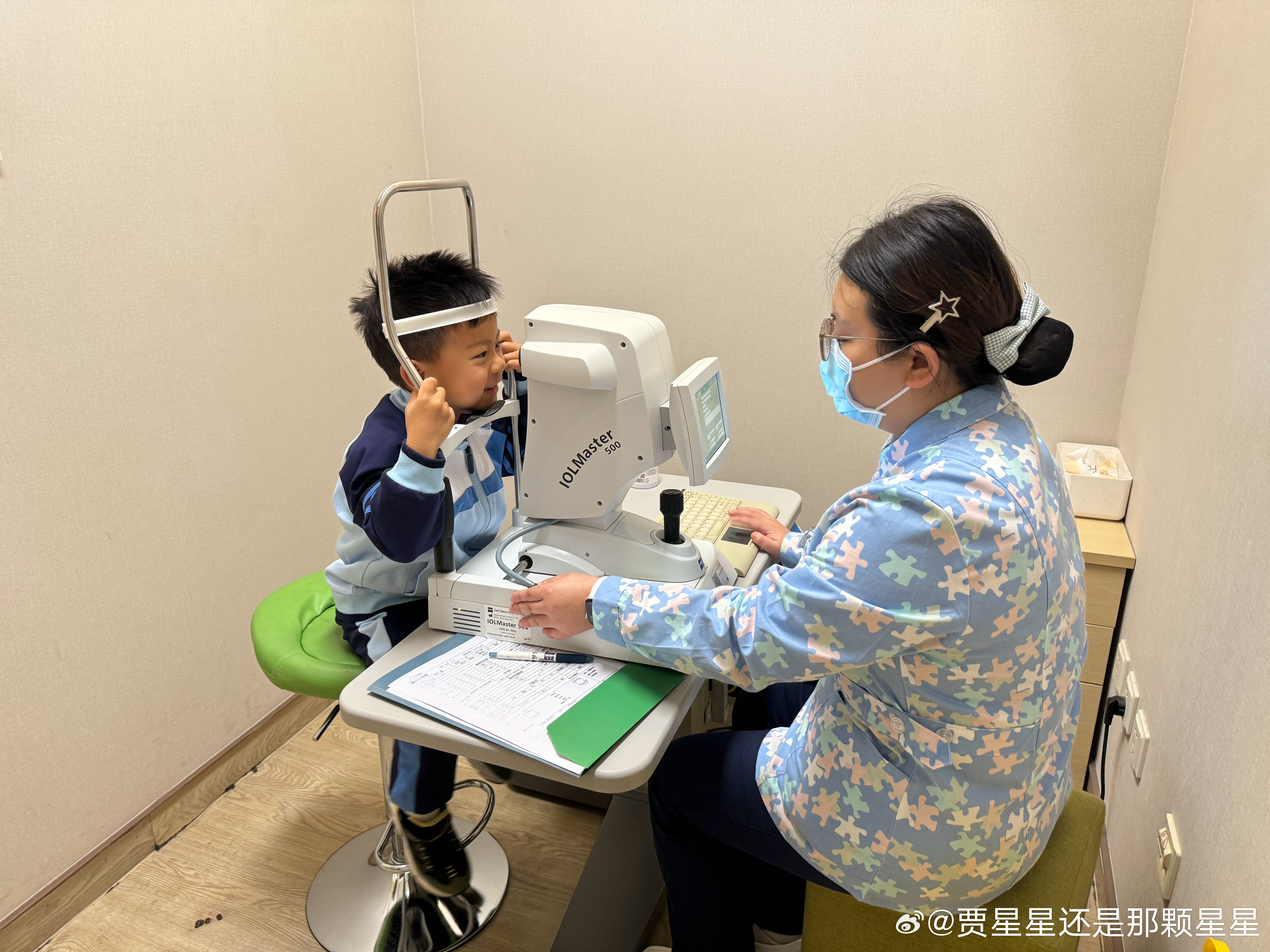 成人弱视治疗获最新突破，重塑视界，重拾信心希望之光