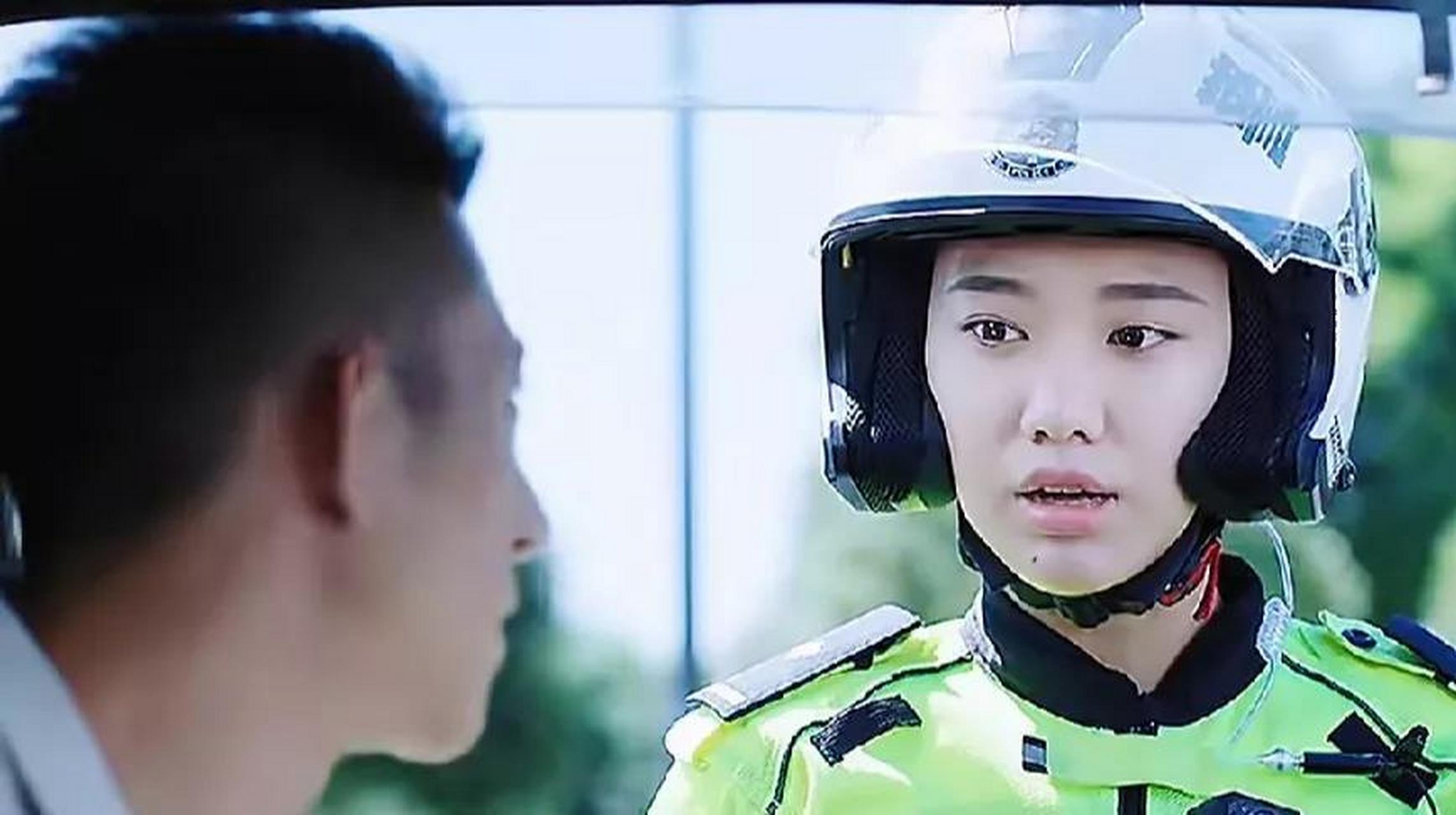 电视剧卧底警花演员表🌟