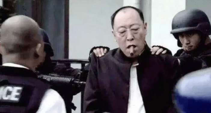 张志伟演员，演艺之路的闪耀之星