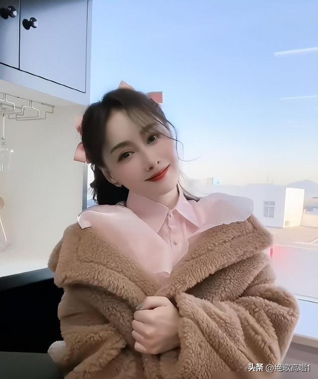 远离色情内容，探寻小巷特色小店的故事，健康娱乐与生活丰富之选
