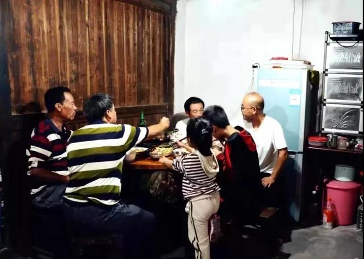 小巷深处的特色小店探秘，最新独家爆料！