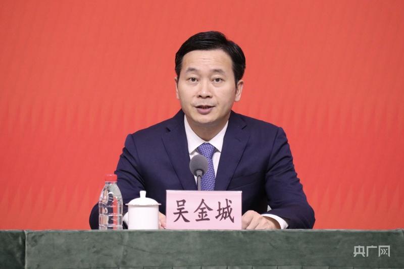 开发版最新，软件创新驱动力与探索之旅
