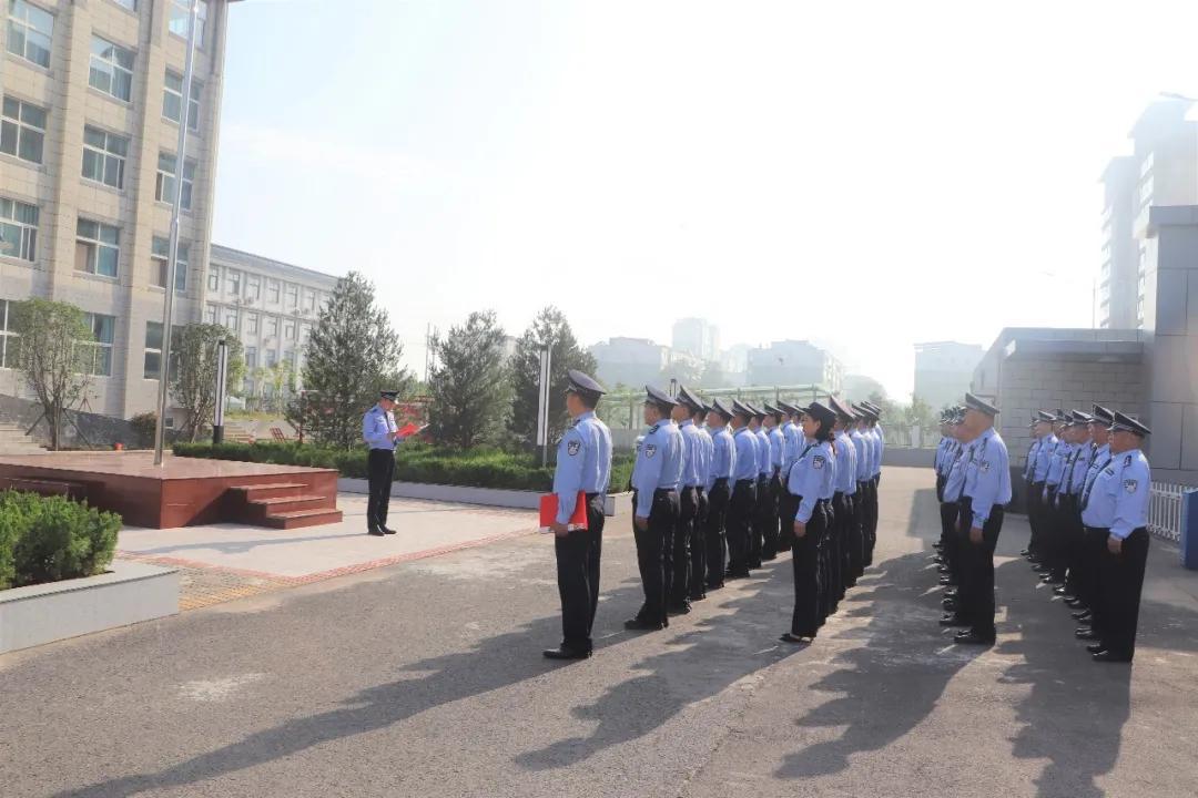 最新入警誓词与高科技产品介绍