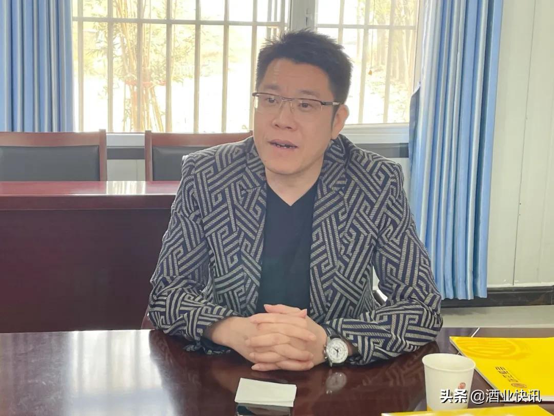 华为最新款电话，技术革新与市场竞争力的完美融合