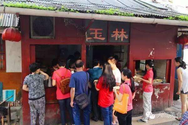 玉林招聘网最新更新，探寻特色小店，职场机会与小巷风情一网打尽！