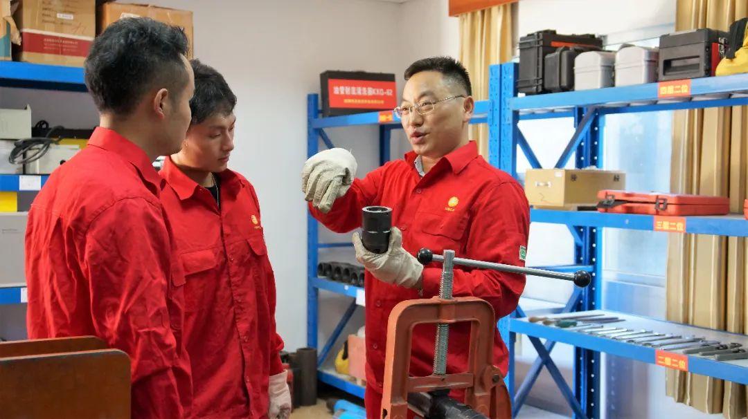双鱼座今日运势全新解析，科技与生活的完美融合
