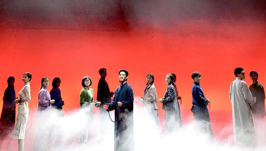 兰花花演员的角色塑造与表演步骤指南，如何完成角色演绎的艺术之旅？