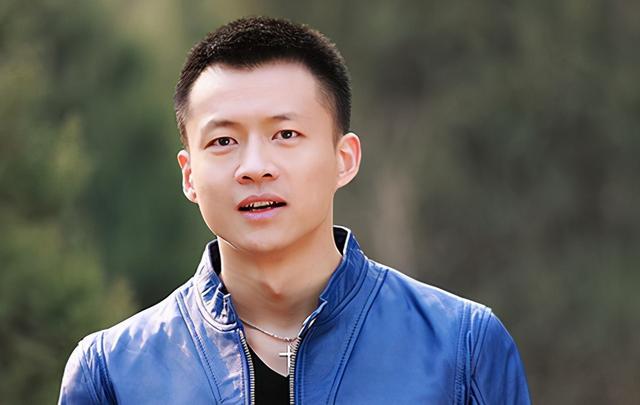 杨森，演艺之路的璀璨之星闪耀之旅