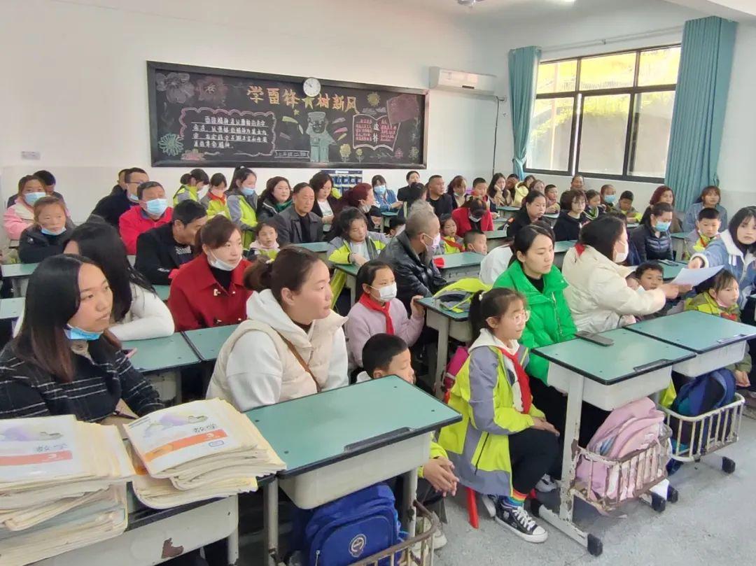南充最新隔离政策调整，自信成就励志之旅开启