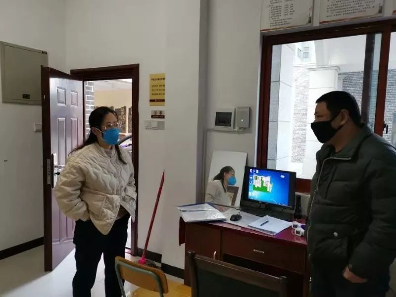 科学应对肺炎疫情，关注动态，共克时艰
