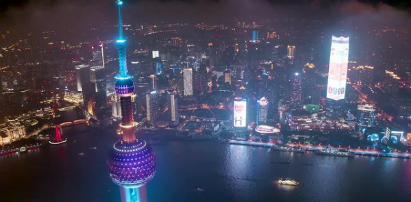 最新夜生活资讯，城市夜晚的活力涌动