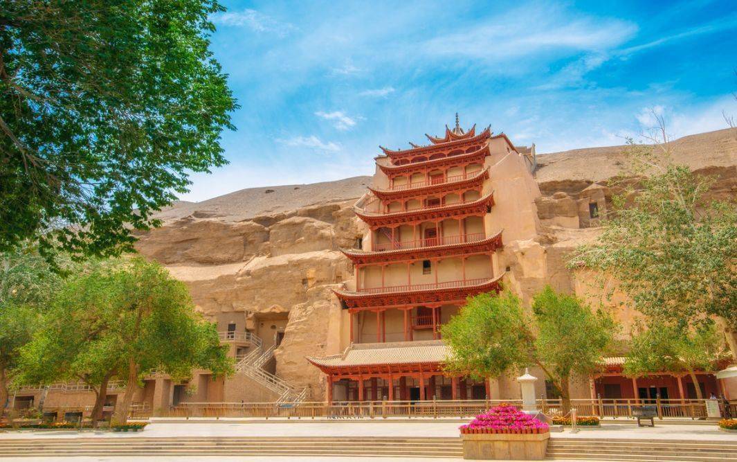 中兴财富最新动态，自然美景探索之旅的心灵洗礼与重生