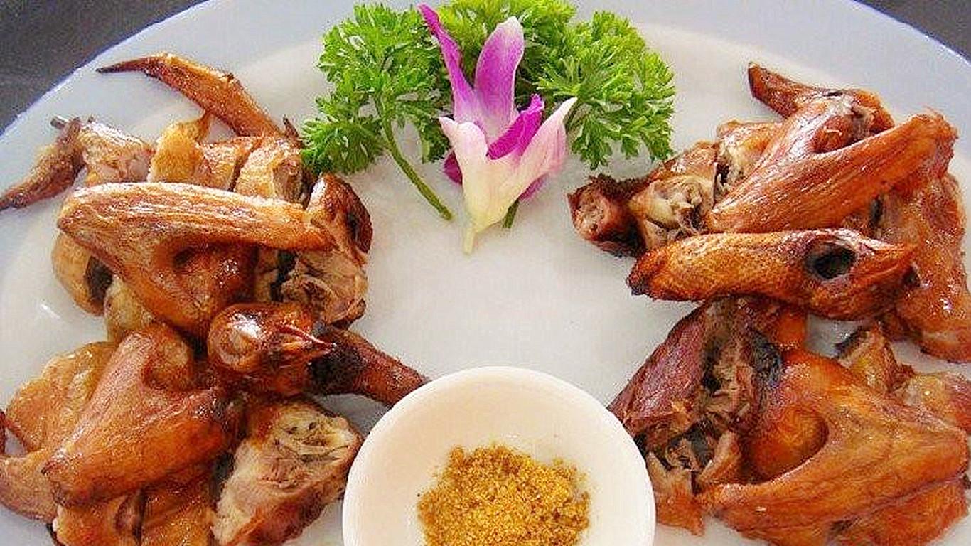 最新湘菜趋势，美食之旅中的变化、学习与自信之路