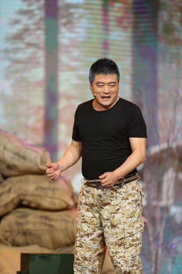 最新捉奸视频揭秘，小巷深处的独特小店背后的秘密