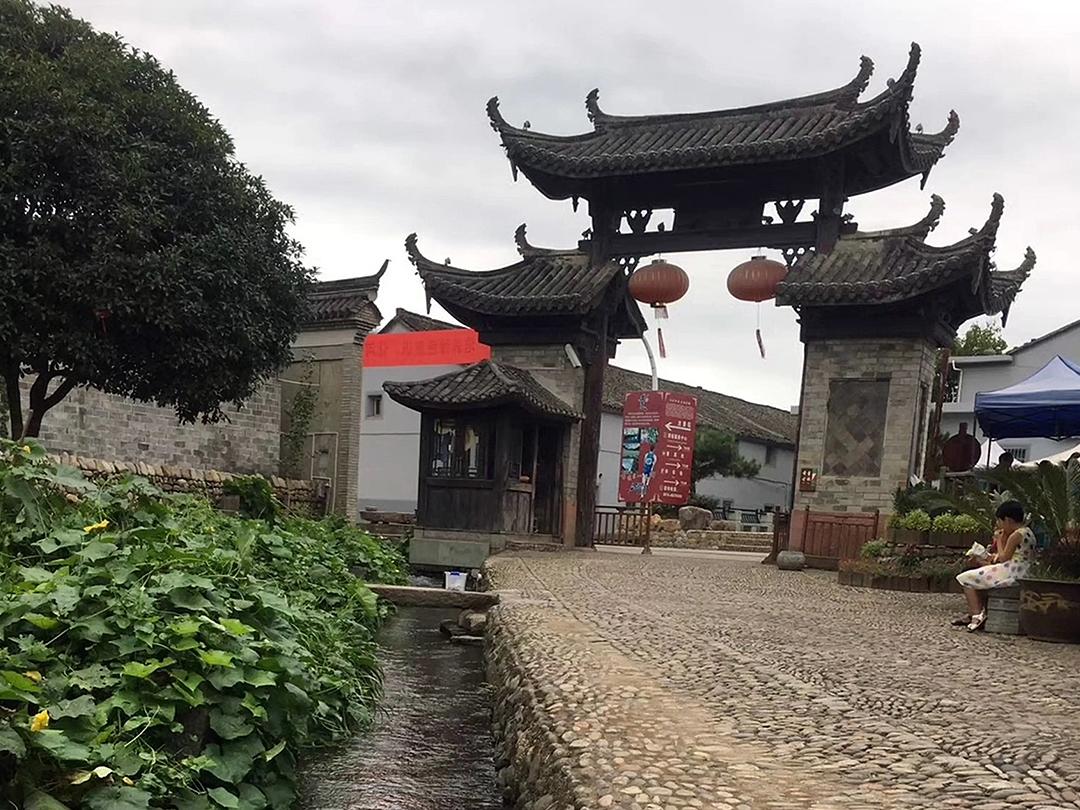 建筑最新动态，与自然美景交融的心灵宁静之所探索