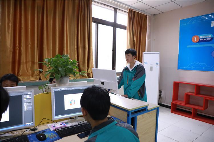 户县最新新闻，学习变革的力量，自信与成就感的源泉，展现发展活力