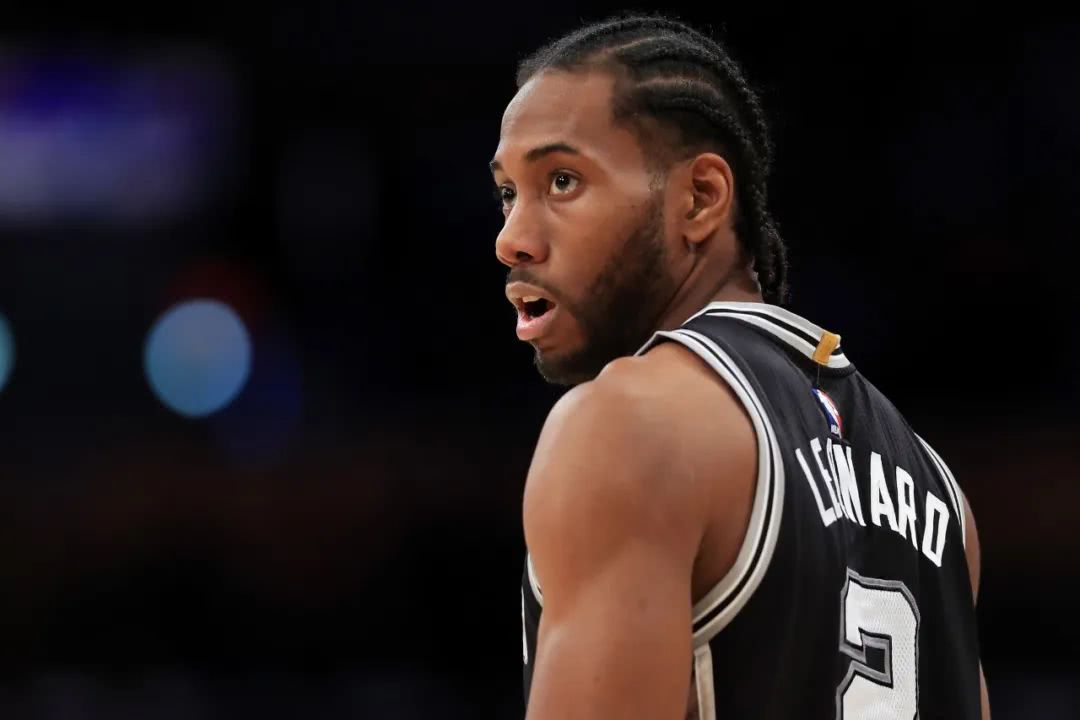 NBA保罗乔治最新动态，变化、学习与自信的力量之旅