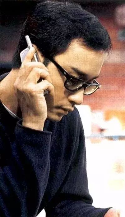 岳松最新日常趣事分享，温馨友情纽带与日常趣事回顾
