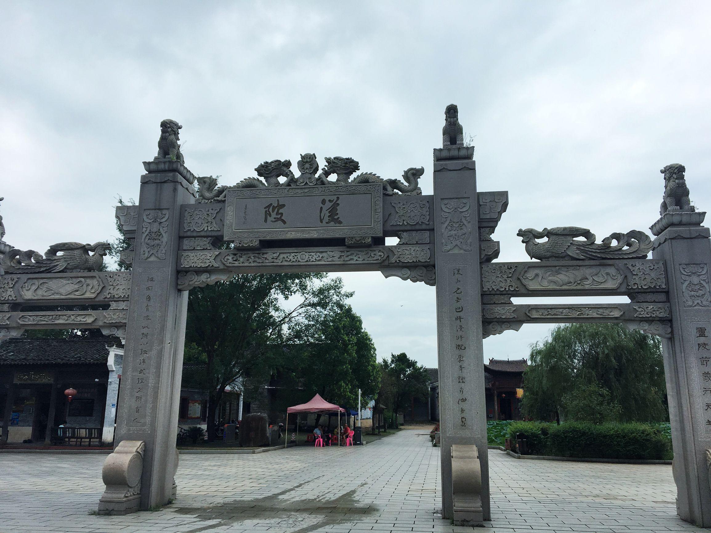 小巷深处的惊喜探索