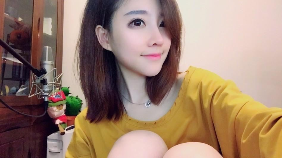 冯提莫最新直播日常，温馨小趣事回顾