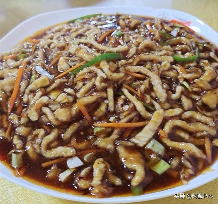 中国最新单兵作战装备揭秘，小巷深处的神秘小店