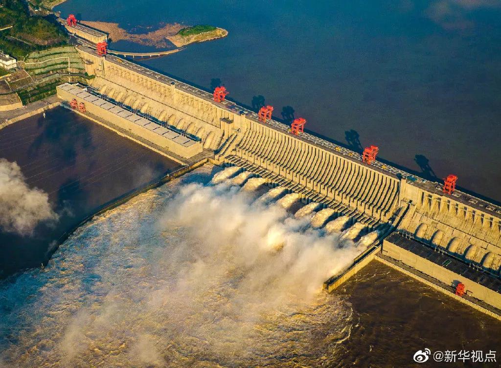 三峡水利最新动态，迈向未来，自信与成就并行不悖