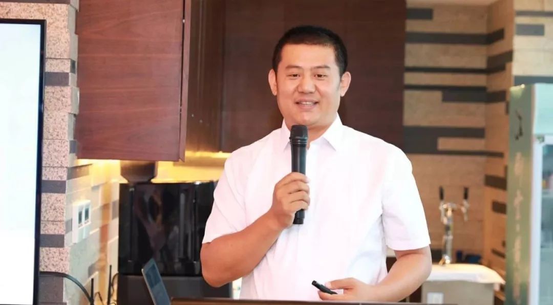 郑斌最新动态，探索自然美景之旅，寻觅内心平和之地