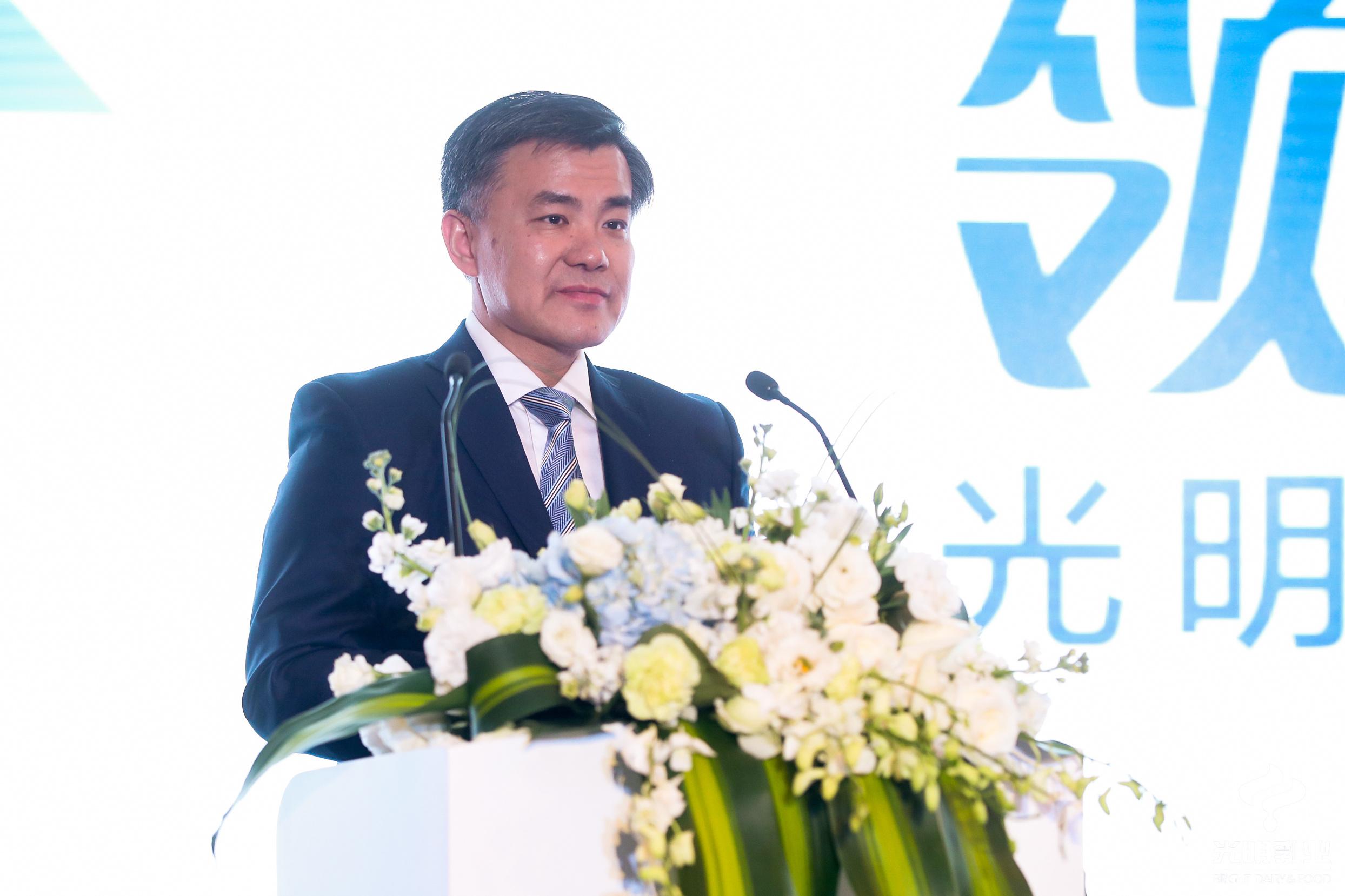 中国女排新动态，郎平引领科技赋能，重塑荣耀传奇之路